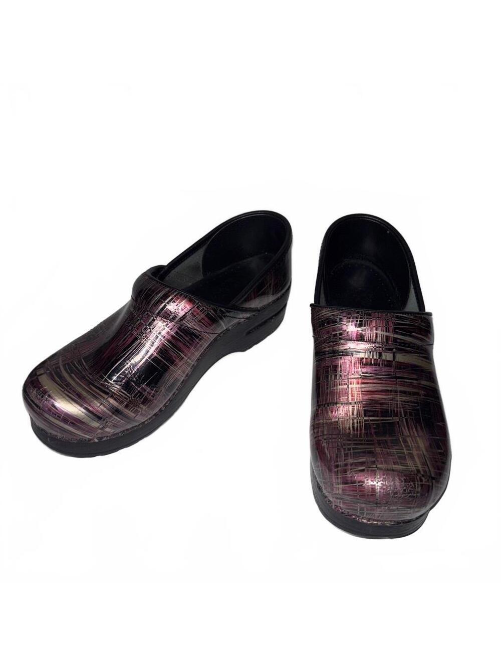 Dansko Women's Professional Patent Leather Clogs Size 38 US 7.5-8